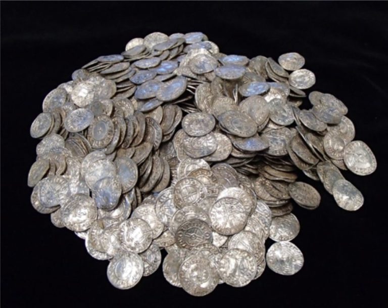 anglo-saxons-the-lenborough-hoard-discover-bucks